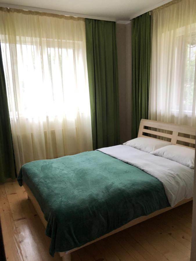 Krashanka Villa Tatariv Ngoại thất bức ảnh