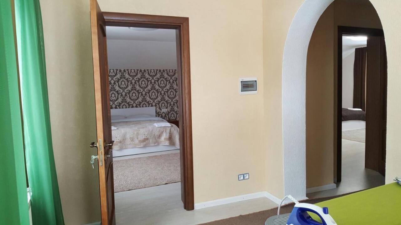Krashanka Villa Tatariv Ngoại thất bức ảnh